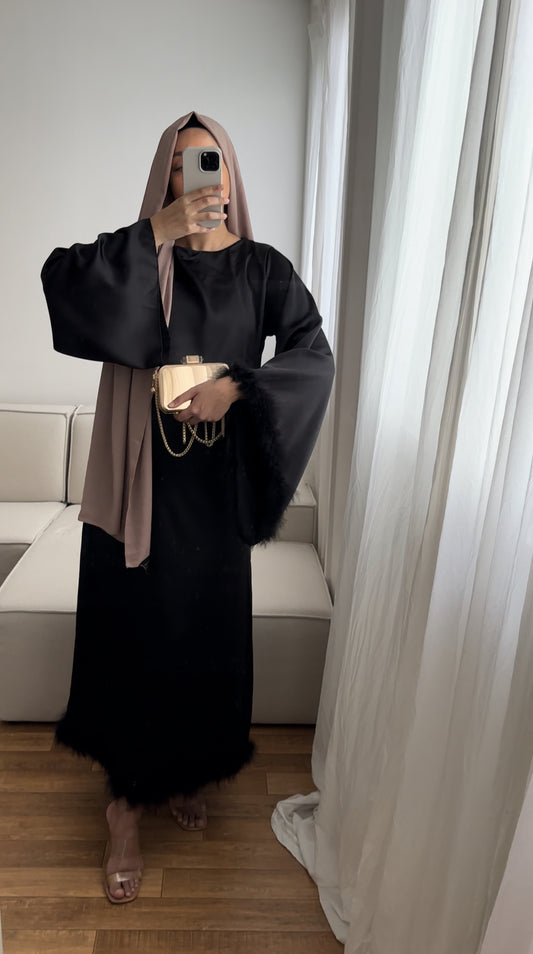 Robe Hanene noir